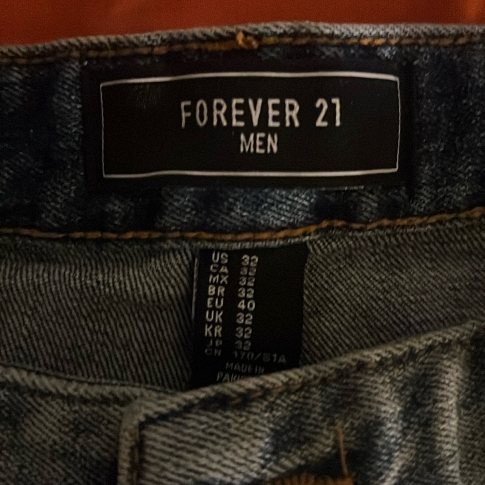 Forever 21 blue jeans